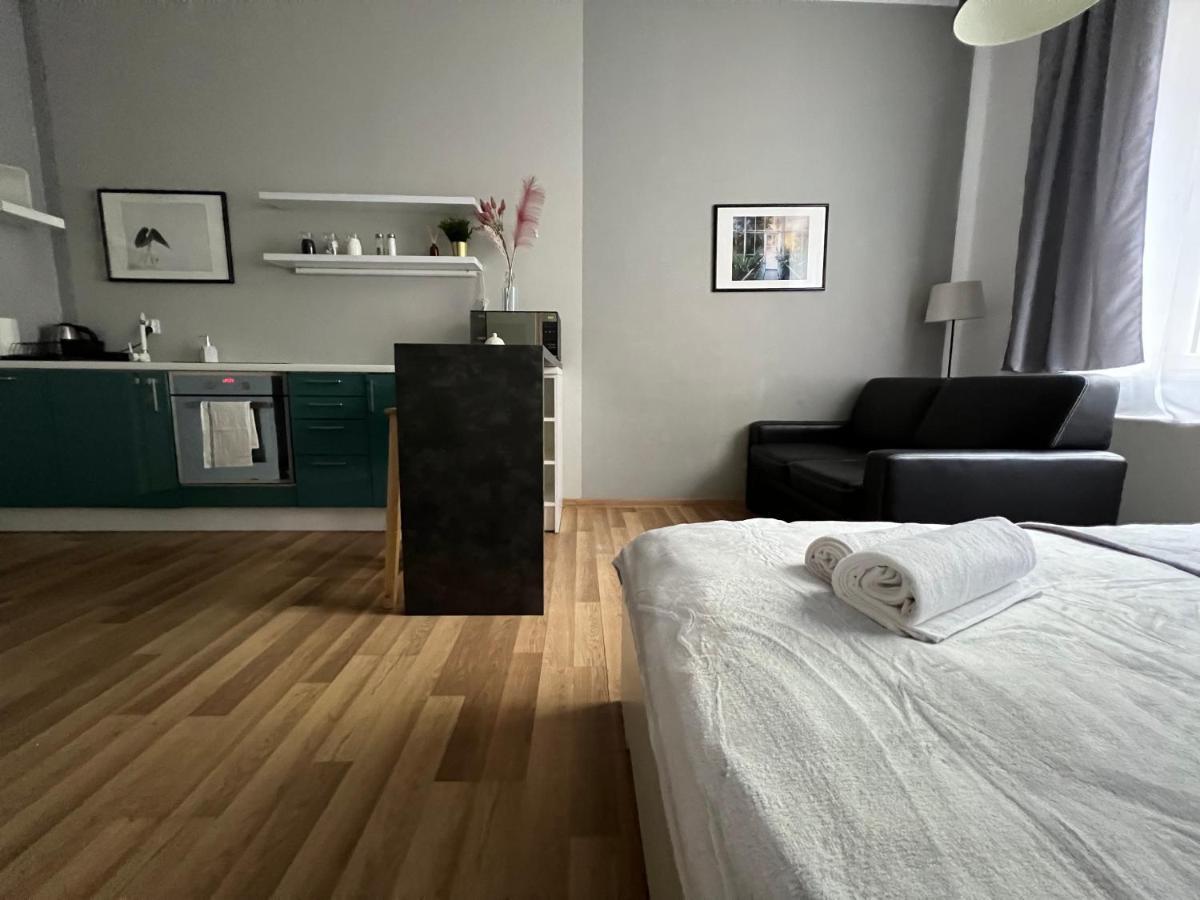 Apartamento Przy Alejach Cracovia Exterior foto